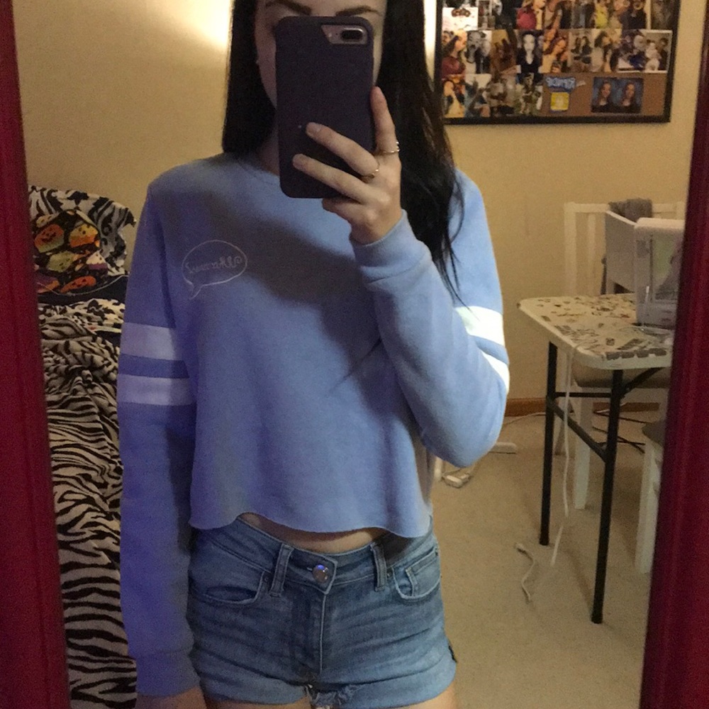 Cropped long sleeve